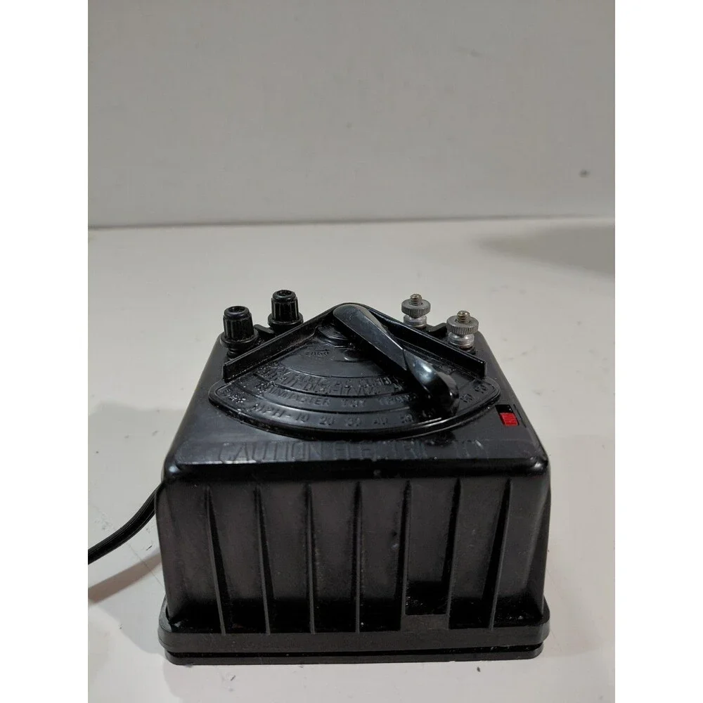 Lionel 4060 DC/AC O Gauge Model Railroad Electric Train Transformer